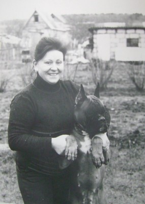 15х24 - тут получается не додержана, если больше провалится кофта и морда собаки)