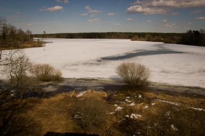 виды из усадьбы на озеро..